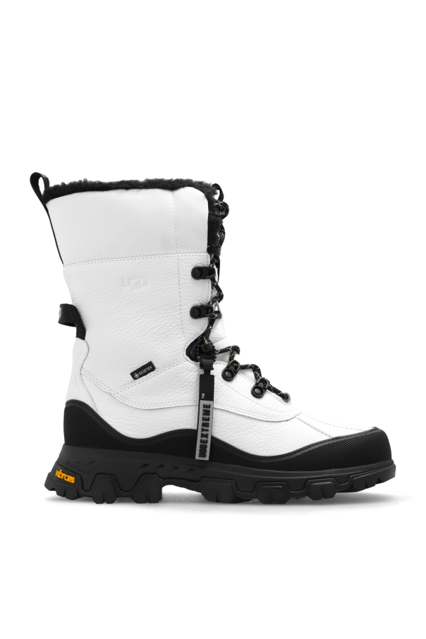 Ugg adirondack quilted clearance ski boot in white